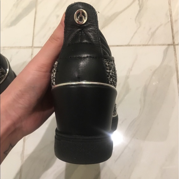 Brand new - wedge sneaker - Size 7 - Picture 4 of 5